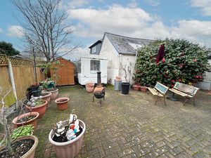 Photo 11- click for photo gallery